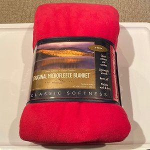 Pink Twin Original Microfleece Blanket